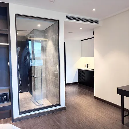Om Sapphire Residence Ha Long Beach View