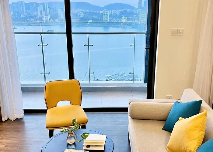 Om Sapphire View Ha Long