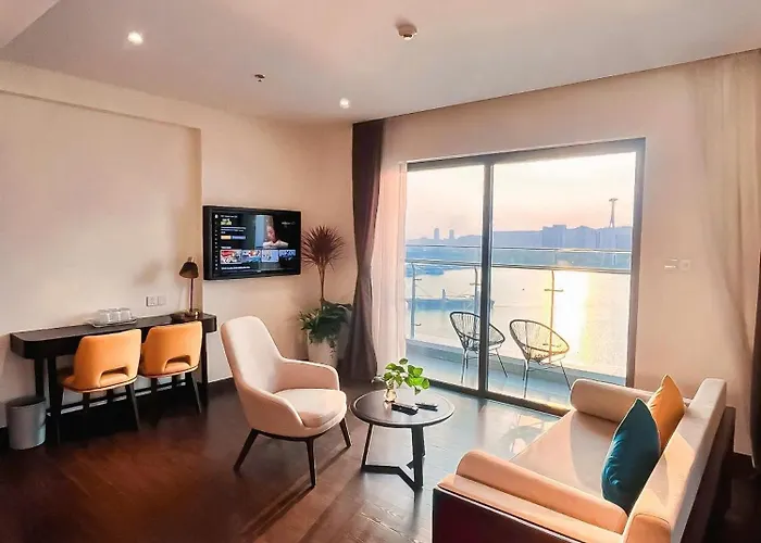 Om Sapphire View Aparthotel