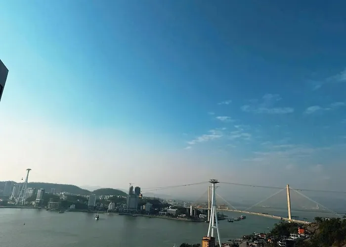 Om Sapphire View Aparthotel
