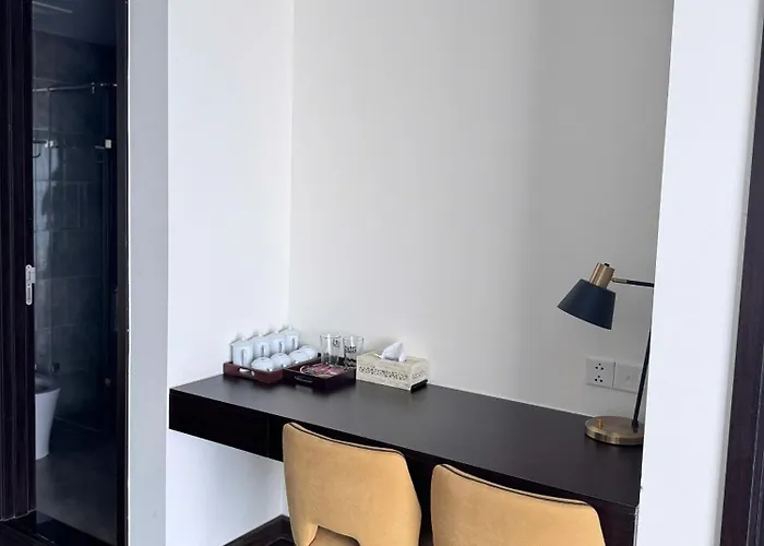 Aparthotel Om Sapphire View